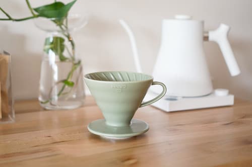 Hario Ceramic Dripper 02 (1-4 cups) - Oil